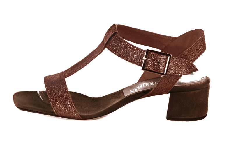 Chocolate brown women's fully open sandals, with an instep strap. Square toe. Low flare heels. Profile view - Florence KOOIJMAN
